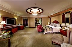 Executive Queen Room