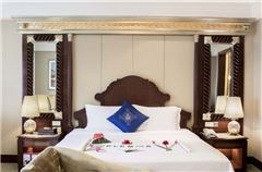 Executive Queen Room