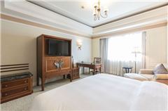 Executive Queen Room