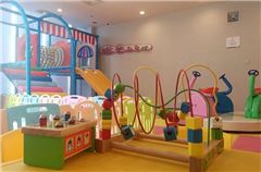 Aire de jeux pour enfants / club pour enfants