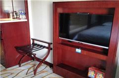 Mid-level  Twin Room