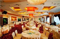 Mid-level  Twin Room