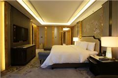 Executive Bund Suite
