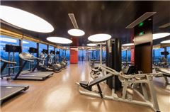 Fitnessstudio