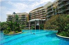 Outdoor swimming pool