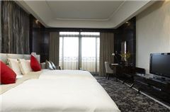 Executive River-view Room