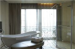 Spa Suite