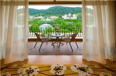 Garden Balcony Holiday Room