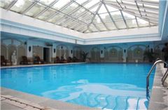 Indoor swimming pool