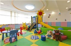 Children's Playground/Kids Club