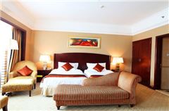 Executive Queen Room