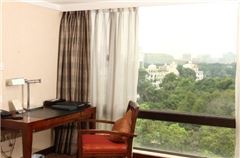 Deluxe Lake-view Room