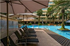 Outdoor swimming pool