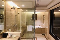 Supremacy Executive Suite