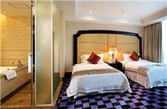 Deluxe Twin Suite
