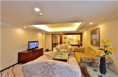 River-view Deluxe Suite