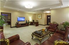 Deluxe Executive Suite