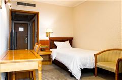 River-view Queen Room