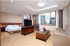 Executive Queen Room
