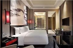 Executive Queen Room