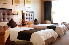 Meritus Club Suite