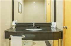 Meritus Club Suite