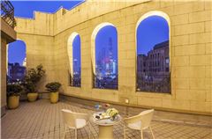 Classic Business River-view Suite