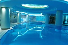 Indoor swimming pool