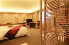 Ocean-view Queen Room