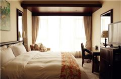 Ocean-view Queen Room