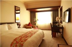 Ocean-view Queen Room