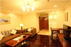 Business Queen Suite