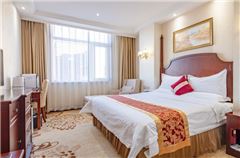 Business Queen Room