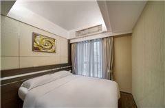 City-view 2-bedroom Apartment