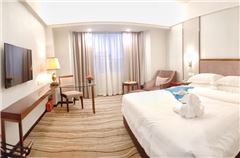 Business Queen Room