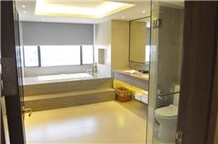Executive Queen Room