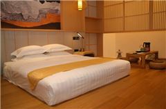 日式大床房（无窗）