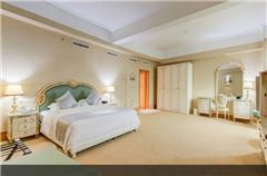 Luxury Ocean-view Suit