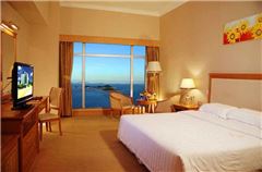 Superior Ocean-view Queen Room