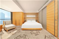Executive Exclusive Queen Room