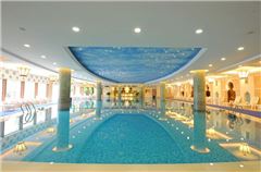 Indoor swimming pool