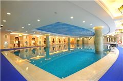 Indoor swimming pool