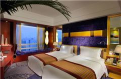 Deluxe City-view Twin Room
