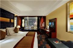 Deluxe City-view Twin Room