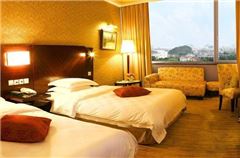Executive Queen Room