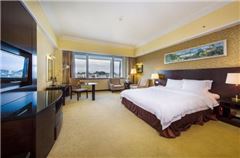 Executive Queen Room