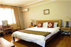 Lake-view Suite