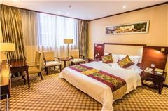 Business Queen Room