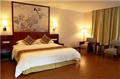Riverside Road Standard Queen Room