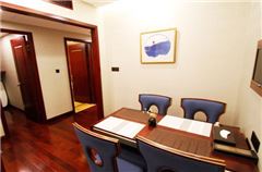 Apartment Suite
